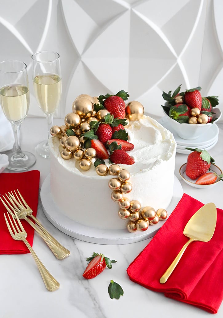 Strawberries and Cream Prosecco Cake